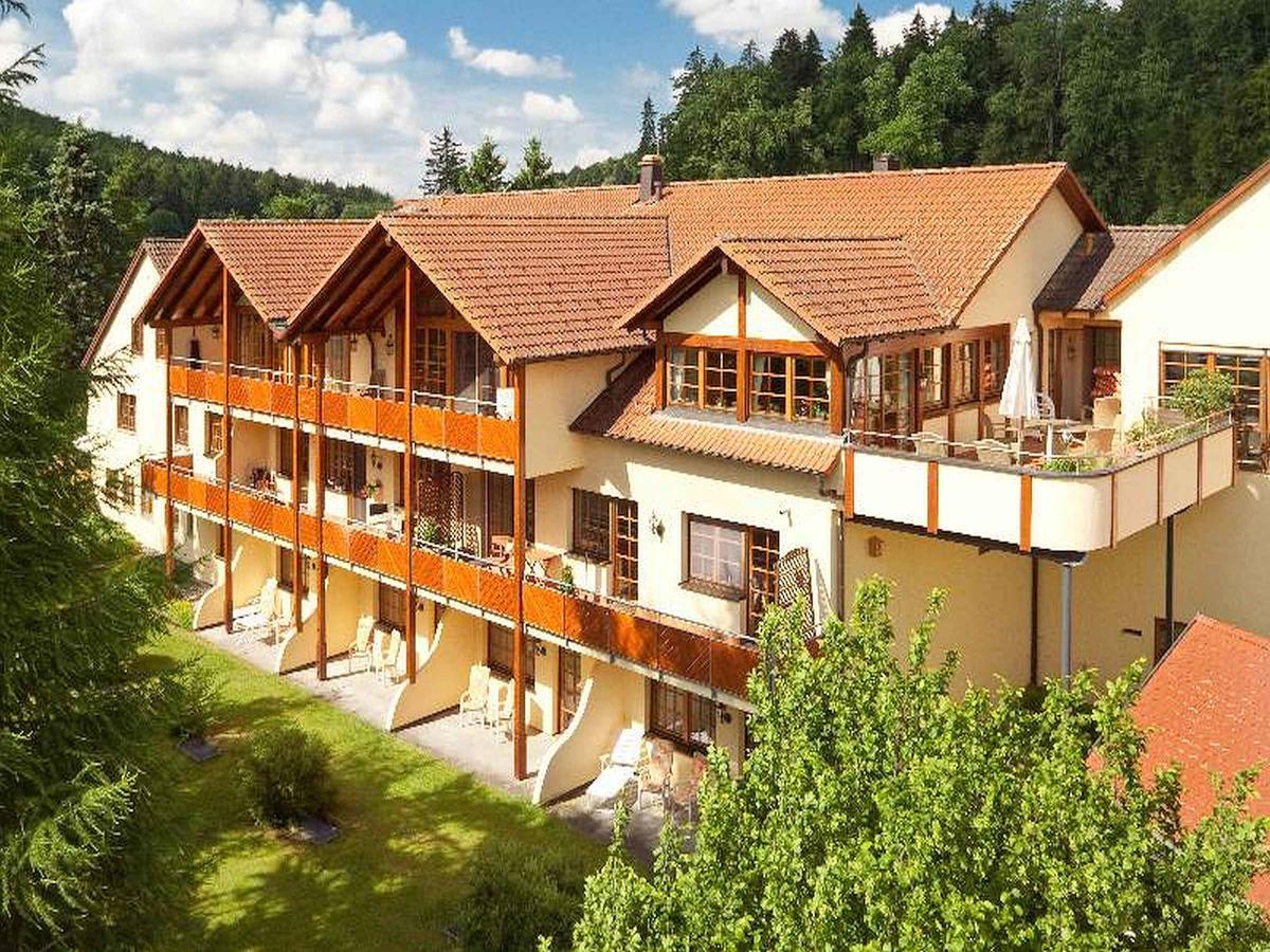 Hotel-Gasthof Zum Süßen Grund Albstadt Exterior foto
